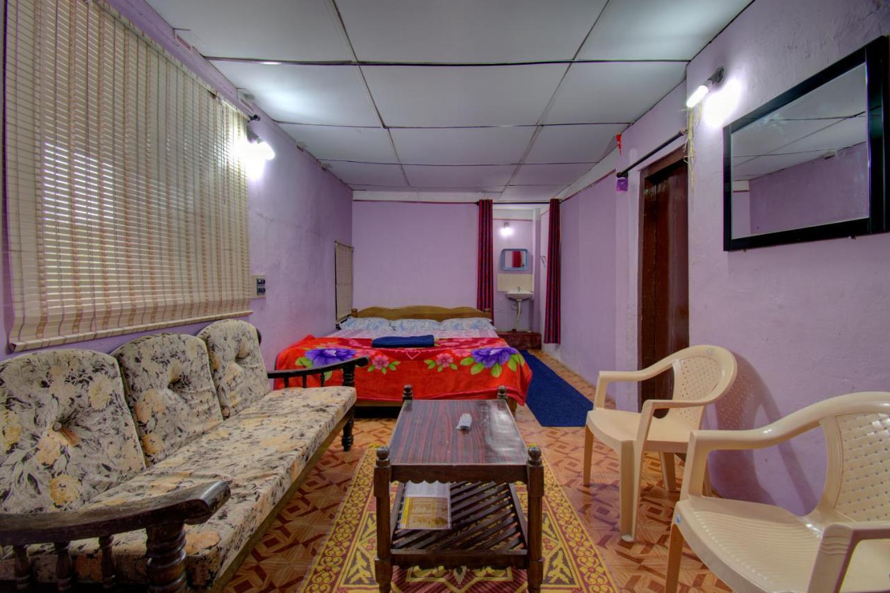 Chuppi Homestay Madikeri Exteriör bild